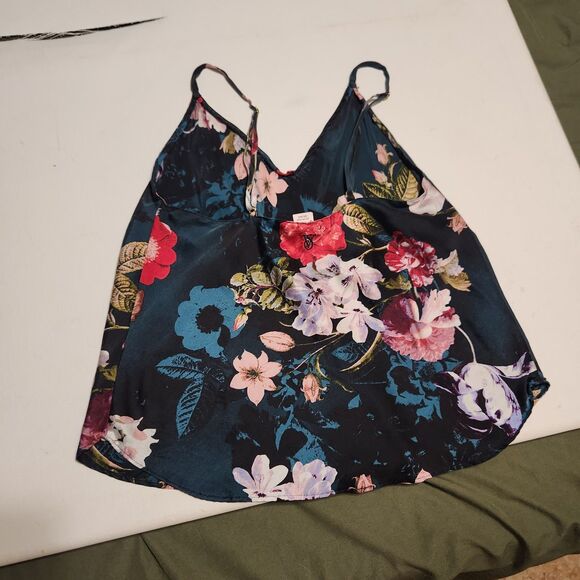 Victorias Secret Boho Silk Floral Cami Tank Top sz XS - Picture 4 of 9